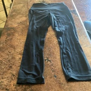 Lululemon Black Align leggings.          no tags